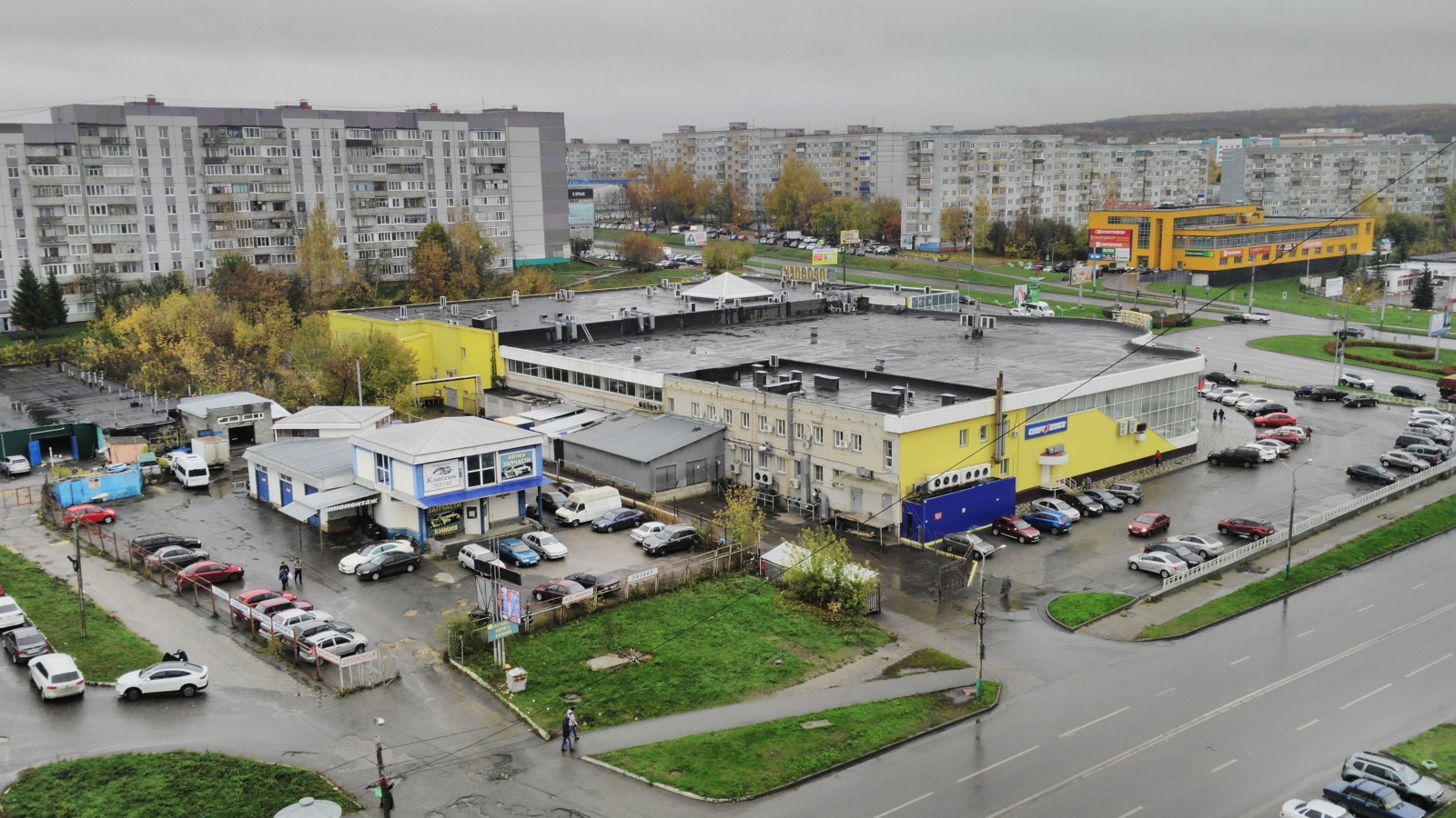 3-х комнатная квартира на Проспекте Строителей 67